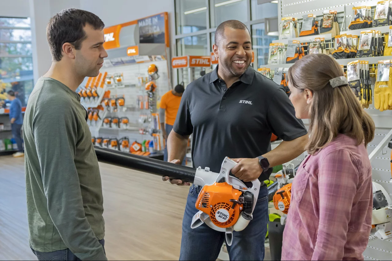 Employee demonstration stihl outdoor equipment