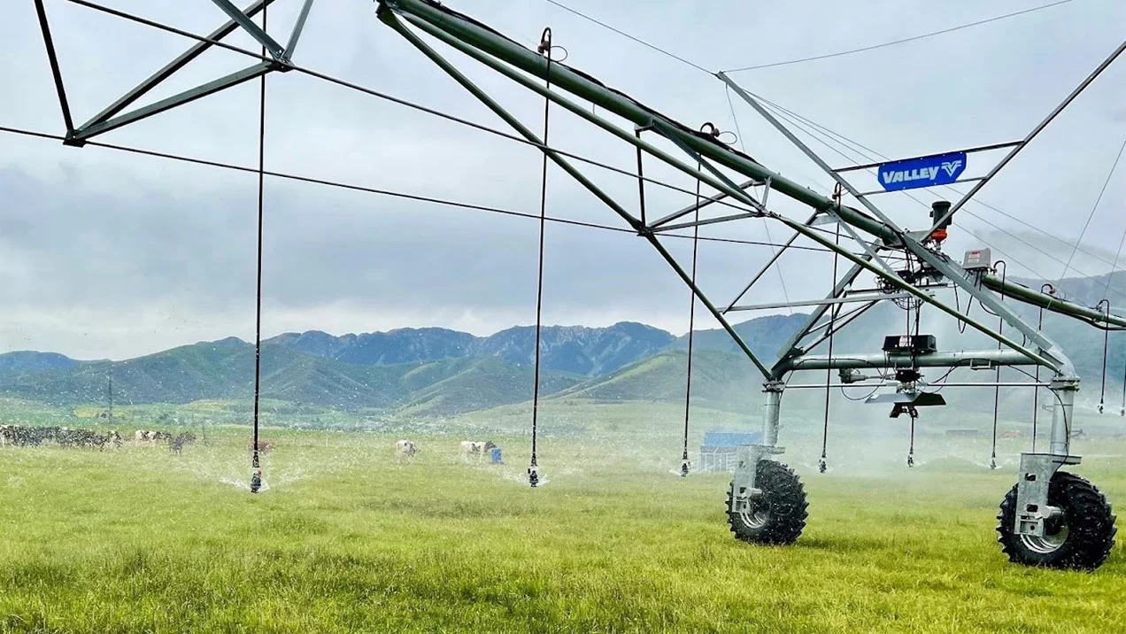 Valley Pivot irrigation