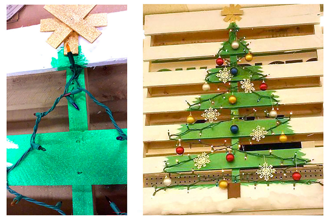 Finished pallet Christmas tree