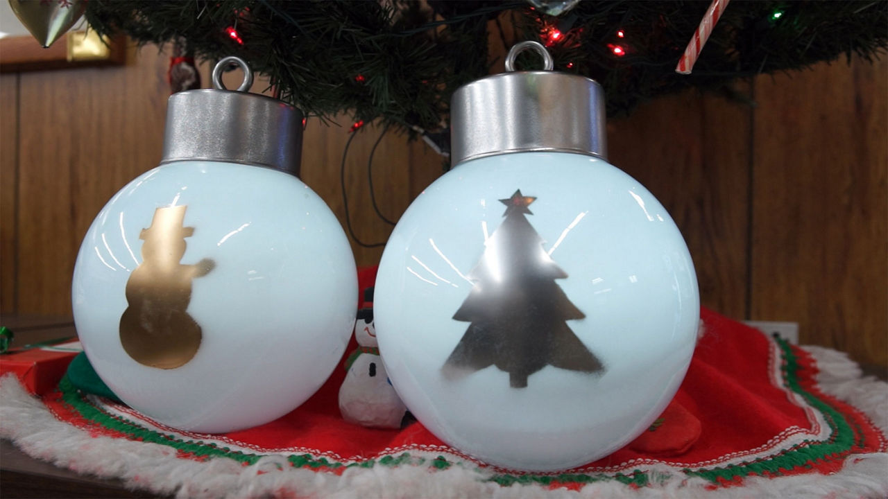 DIY Oversized Ornaments, Finished product