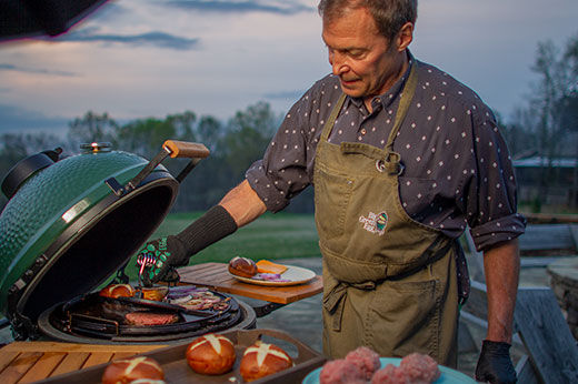 Big green egg apron best sale