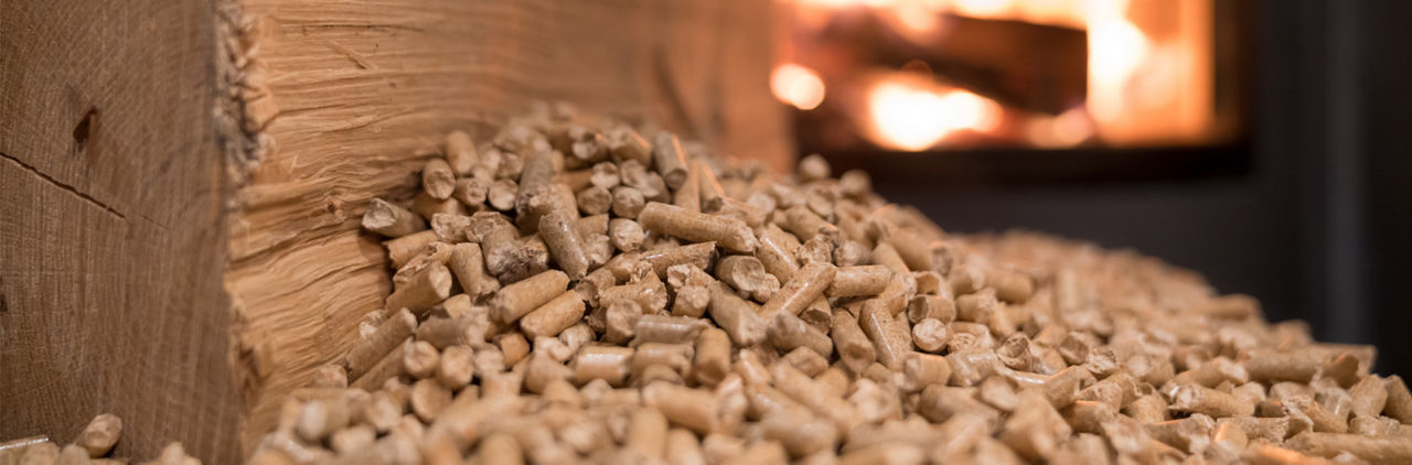 wood stove heating pellets