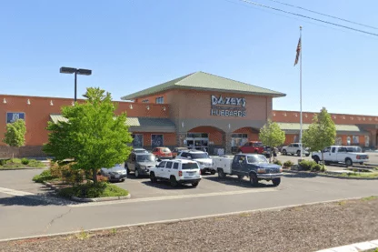 Storefront of Dazey's Medford store location