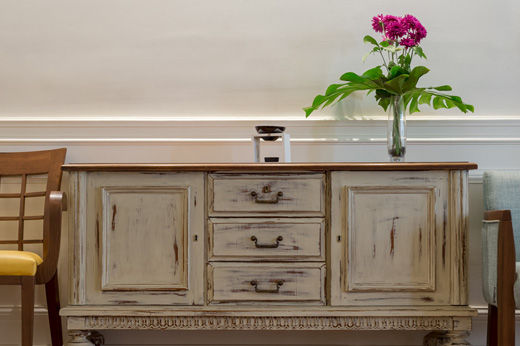 Best Ways to Antique Furniture