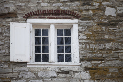 How to Repair or Replace Exterior Wood Trim