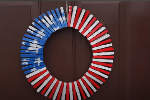 Minute Makeover: Stars and Stripes Wreath