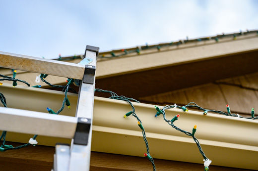 How to Hang Christmas Lights