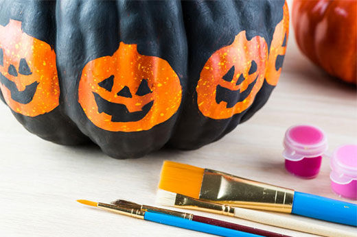 How to Paint a Halloween Pumpkin