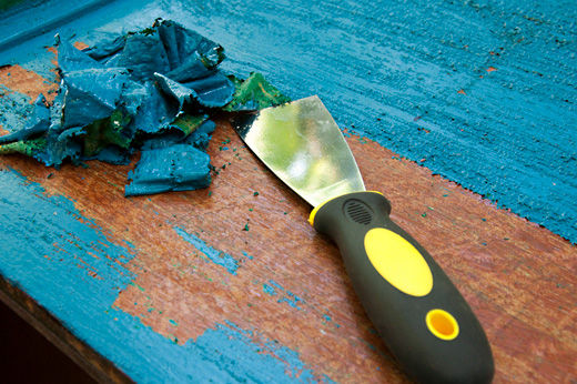 How to Strip Paint from Wood