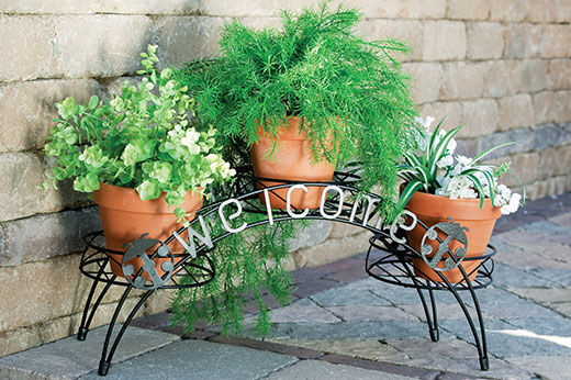 Best Garden Plant Stands with potted flowers