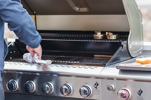 How to Clean a Gas or Propane Grill