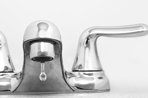 What Causes a Leaky Faucet: Common Causes and Fixes for Drips