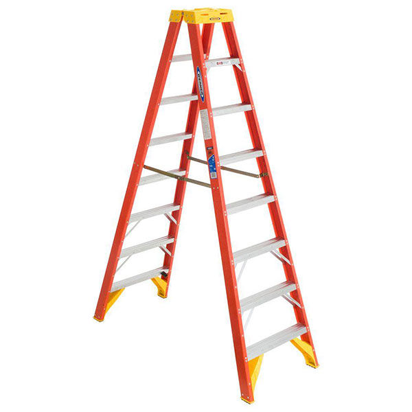 8' FIBERGLASS STEP LADDER