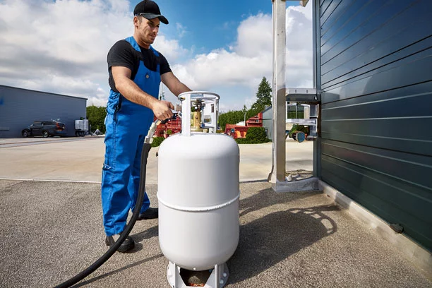 100lb propane tank
