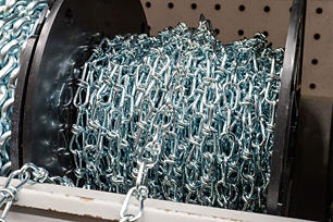 A spool of chain that can be cut at different lengths