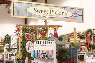 Sweet Pickins' aisle of decor