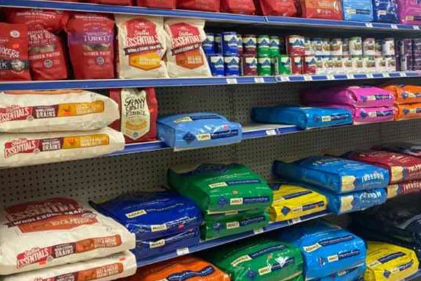 Pet Food & Suppllies