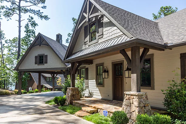 Exterior of a house with James Hardie siding in Willow Glynn