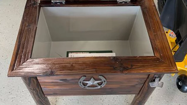  Hometown Hardware - Log Coolers