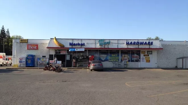 Mac's Market Hardware & Rentals in Gridley, California
