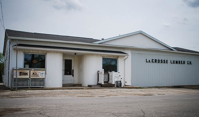 La Crosse Lumber - White Hall, IL