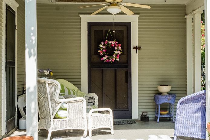 An installed screen door