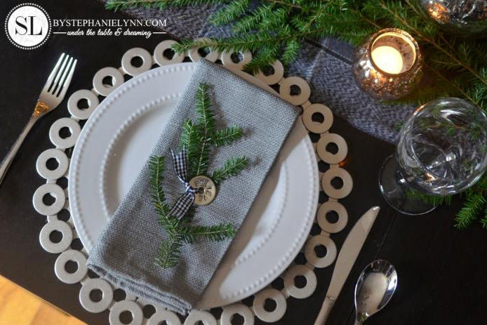 completed diy holiday table setting