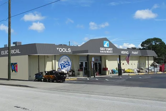 gulf coast hardware storefront