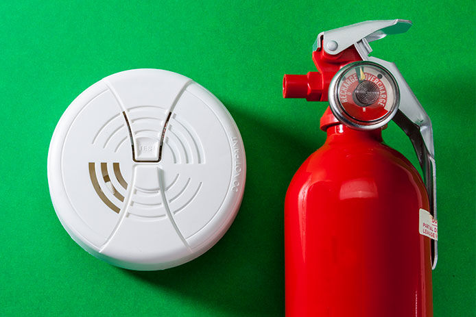 Smoke detector and fire extinguisher