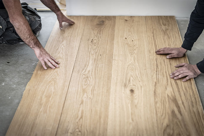 Laying out vinyl flooring