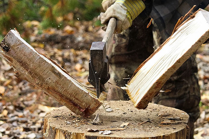 Wood deals splitting log