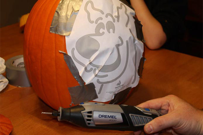 Dremel pumpkin store carving kit