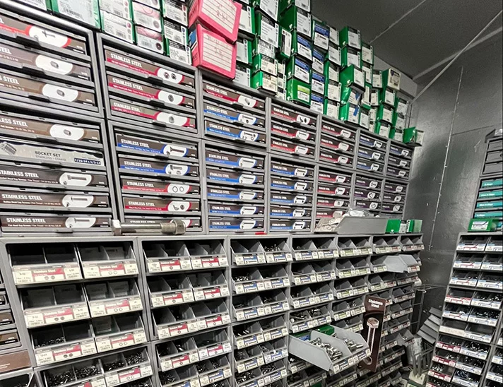 hollywood hardware bolt and fastener room
