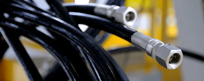 We Specialize in Custom Hydraulic Hoses