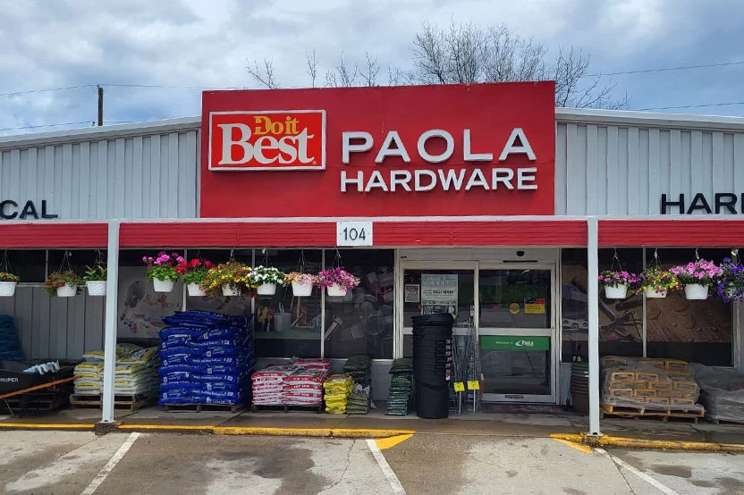 Paola Hardware Location