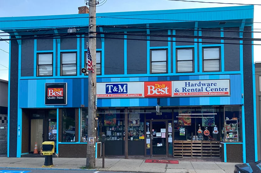  Bellevue Location