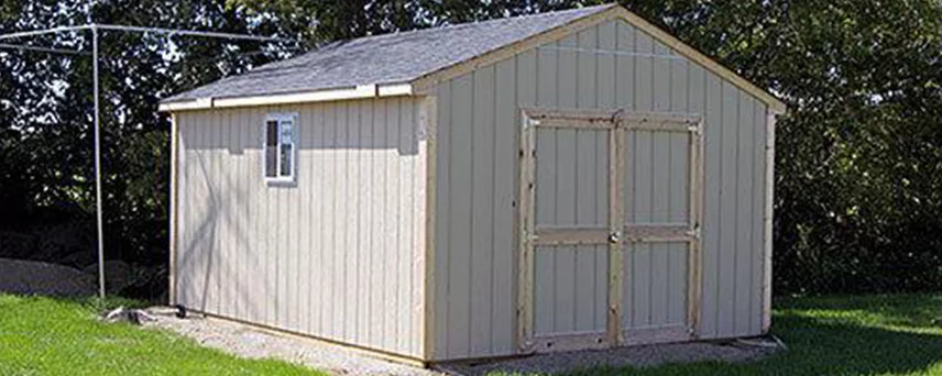 Shed on a bed of gravel