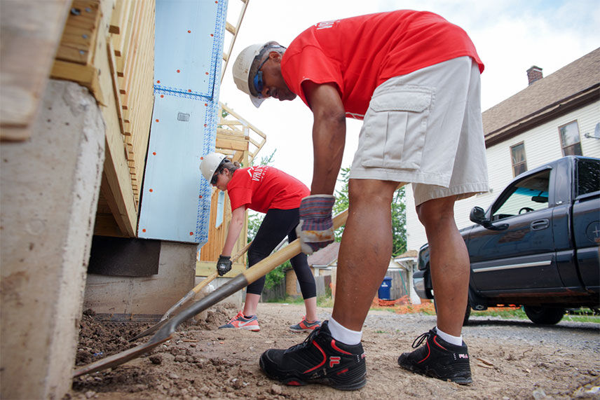  Valu crew digging with shovels