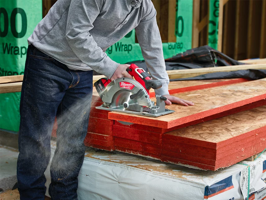  Milwaukee Equipment