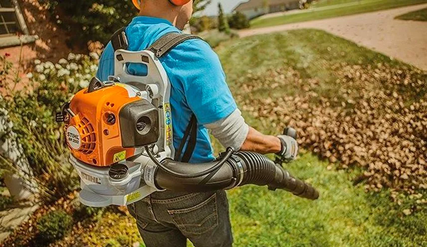 Gilberts Hardware - STIHL Power Equipment