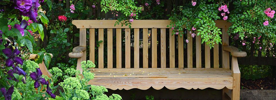 Build Simple Garden Bench