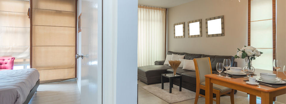 White and grey dining room to kitchen