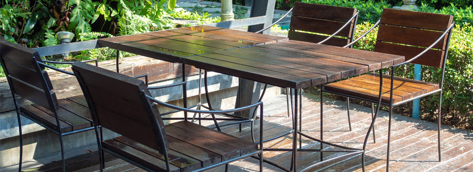 Step 5 – Add a pretty white canvas umbrella, and you’ve created the coolest modern take on an old standard picnic table.