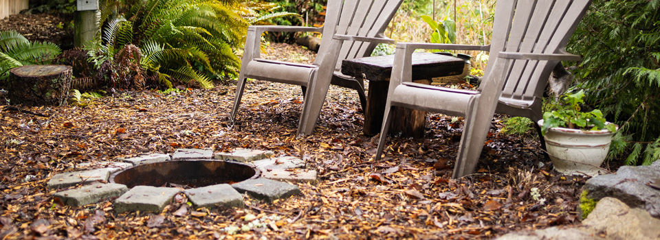 Fire pit with camp chairs