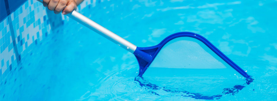 Swimming pool maintance