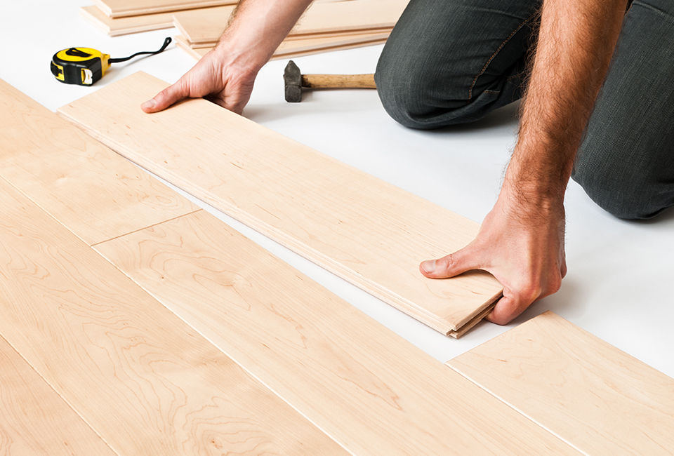 Laying down laminate