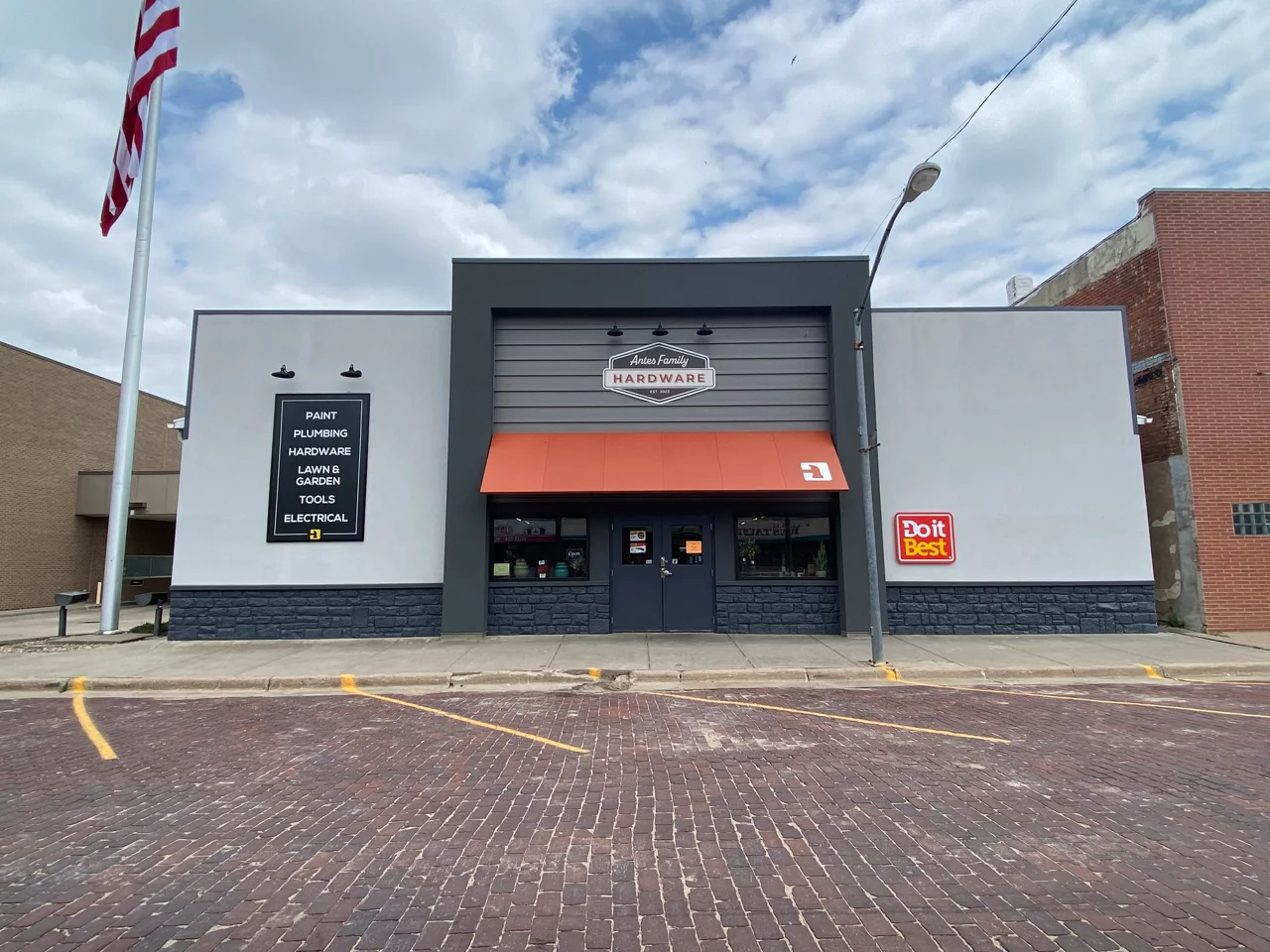 antes family hardware storefront