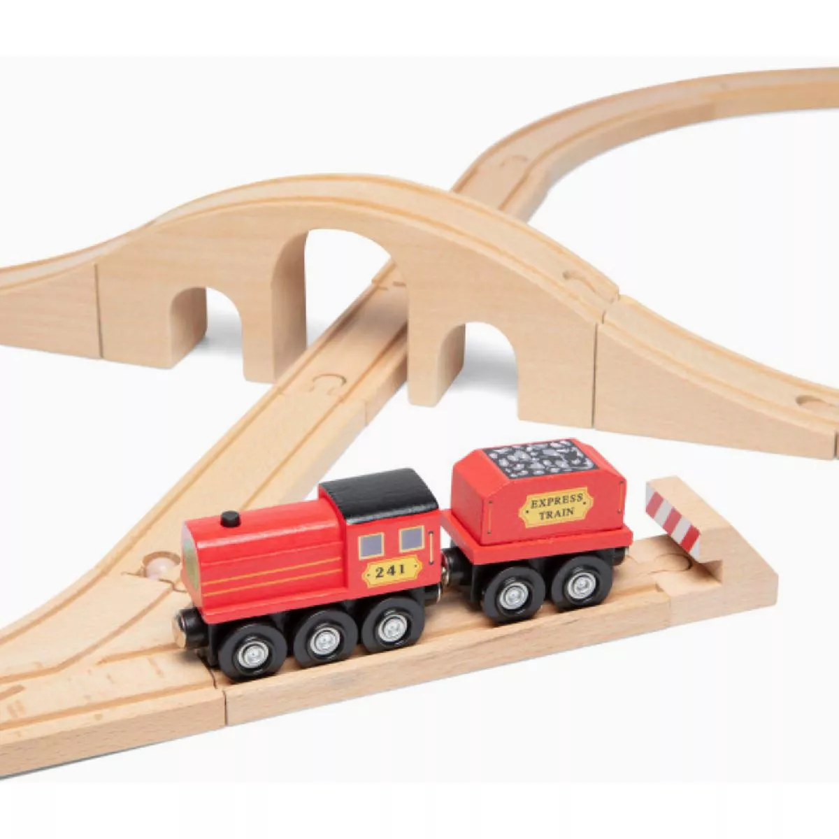 Melissa & Doug Figure 8 Wooden Train Set (22-Piece)