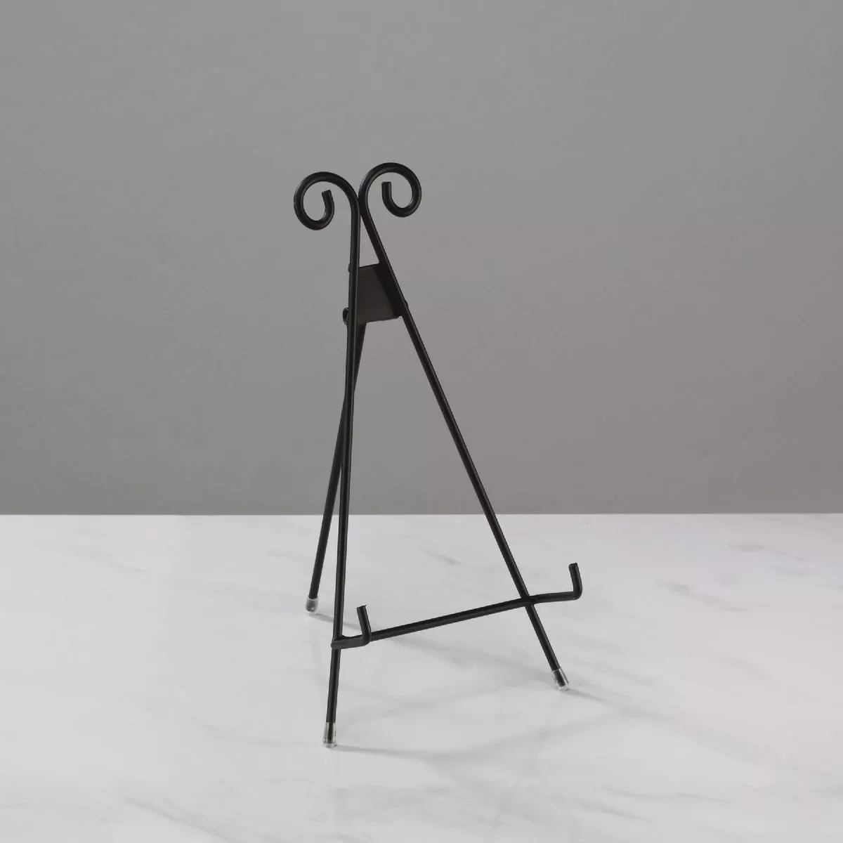 Tripar 11" Black Straight Easel