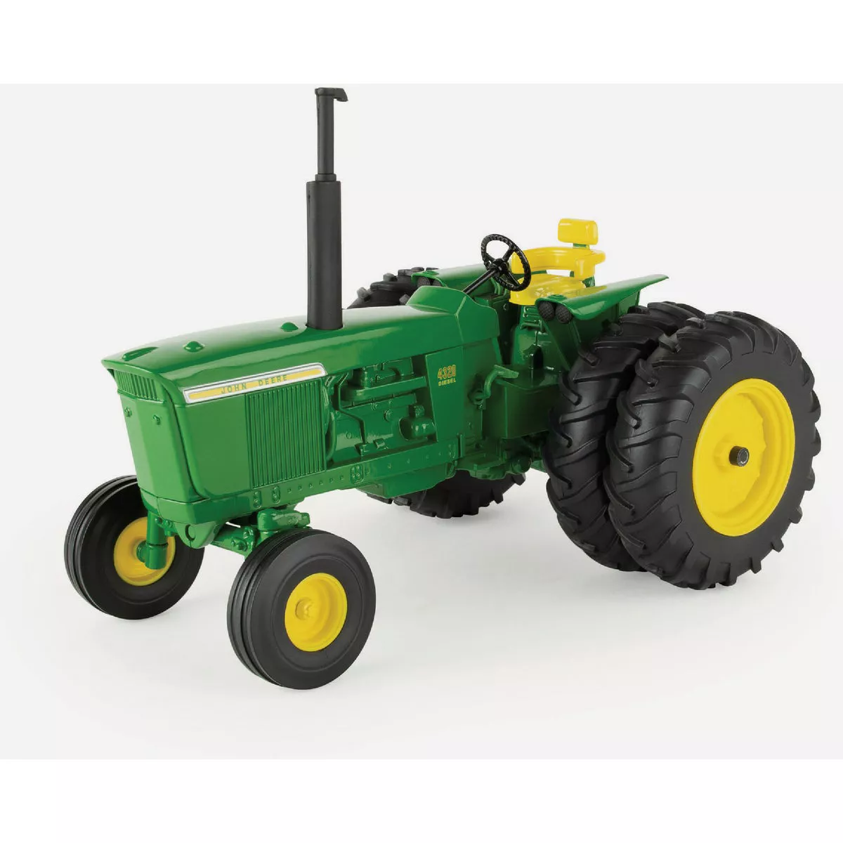 John Deere 4320 1:16 Tractor